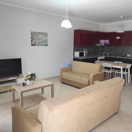 Moiras Apartments Lefkada City Phòng bức ảnh