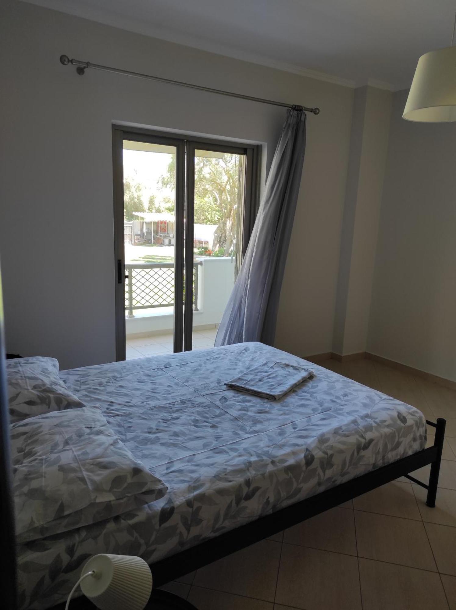 Moiras Apartments Lefkada City Phòng bức ảnh