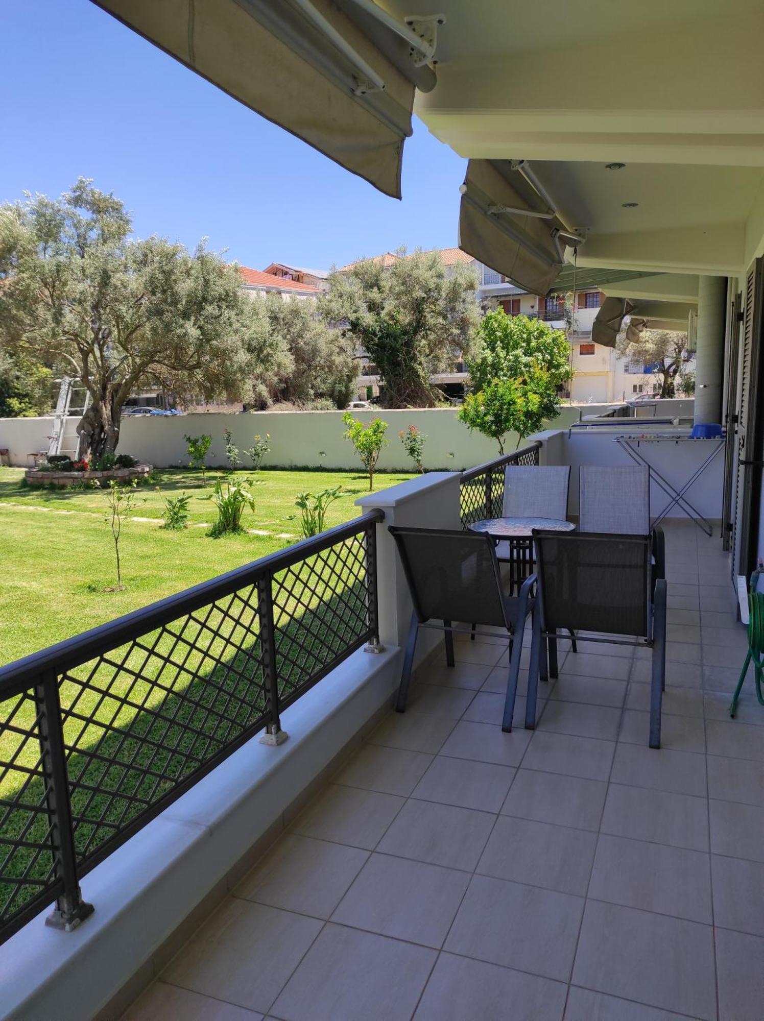 Moiras Apartments Lefkada City Phòng bức ảnh
