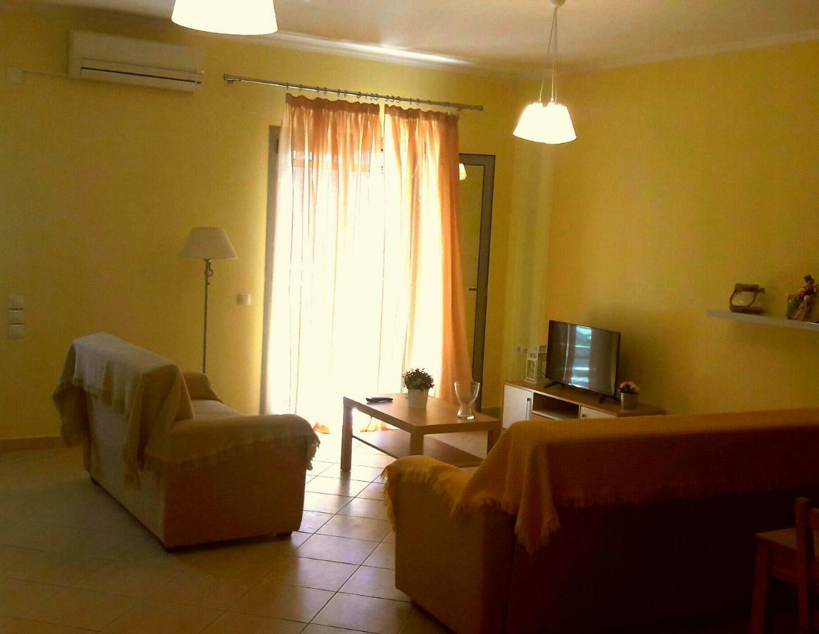 Moiras Apartments Lefkada City Ngoại thất bức ảnh
